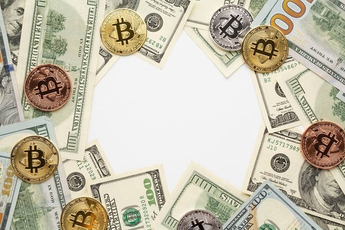 비트코인(BTC), 달러(USD)