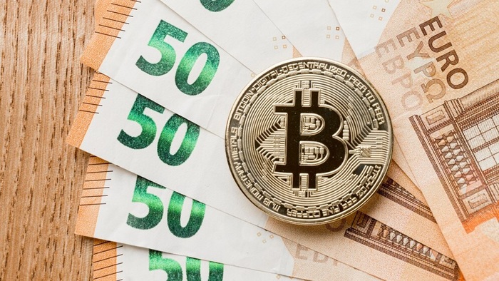 비트코인(BTC), 유로(EUR)